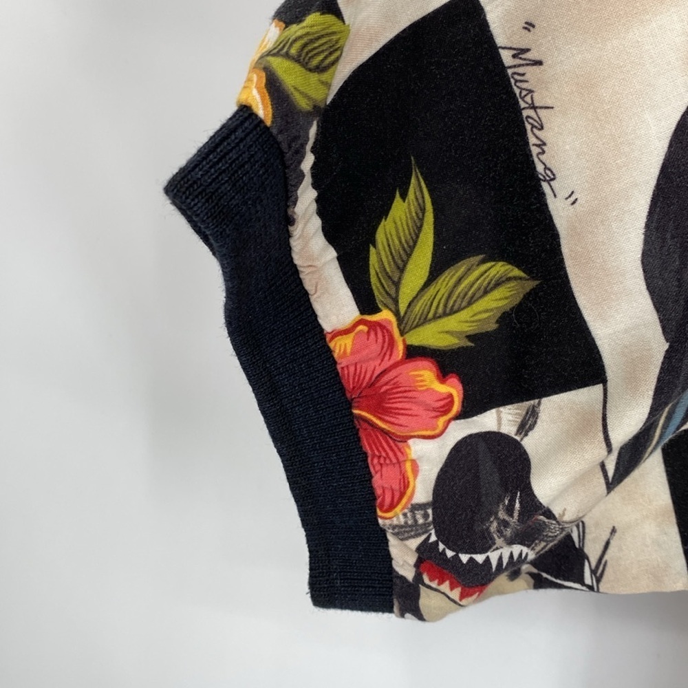 Vintage Hawaiian Shirt War Planes Pin-Up Girls Floral View 4